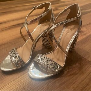 Badgley Mischka Jewel Silver Strappy Sandals